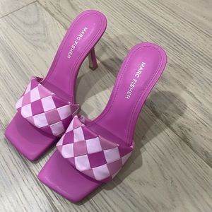 Brand New MARC FISHER Pink Mules Weave, Size 6.5